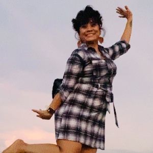 Meet your Posher, Lorisa